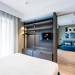 Mh Plebiscito 4* نابولي